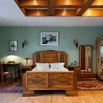 Orlowska Townhouse Apartments